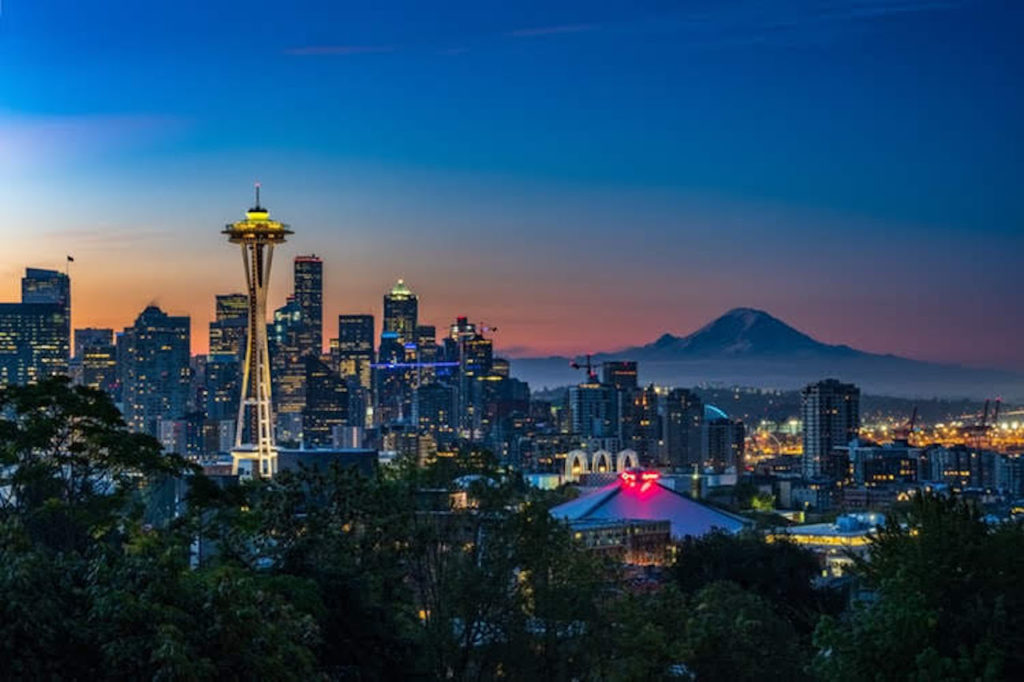view of seattle skyline from kerry park